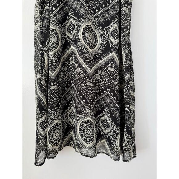 Cookies Hawai’i Paisley High Neck Black and Cream Color Midi Dress Size Small - Picture 3 of 11